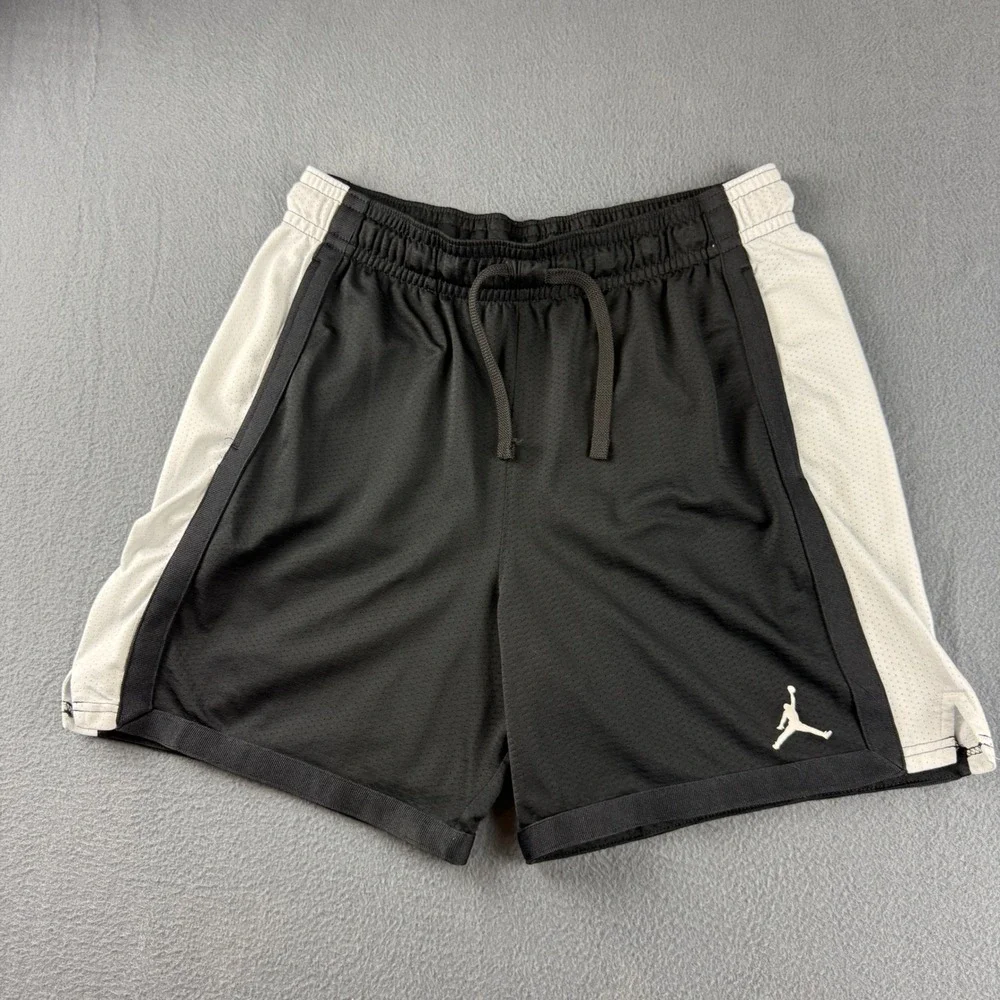 Jordan Shorts Men's XL Black White Dri-Fit Mesh Basketball Athletic Gym Jumpman